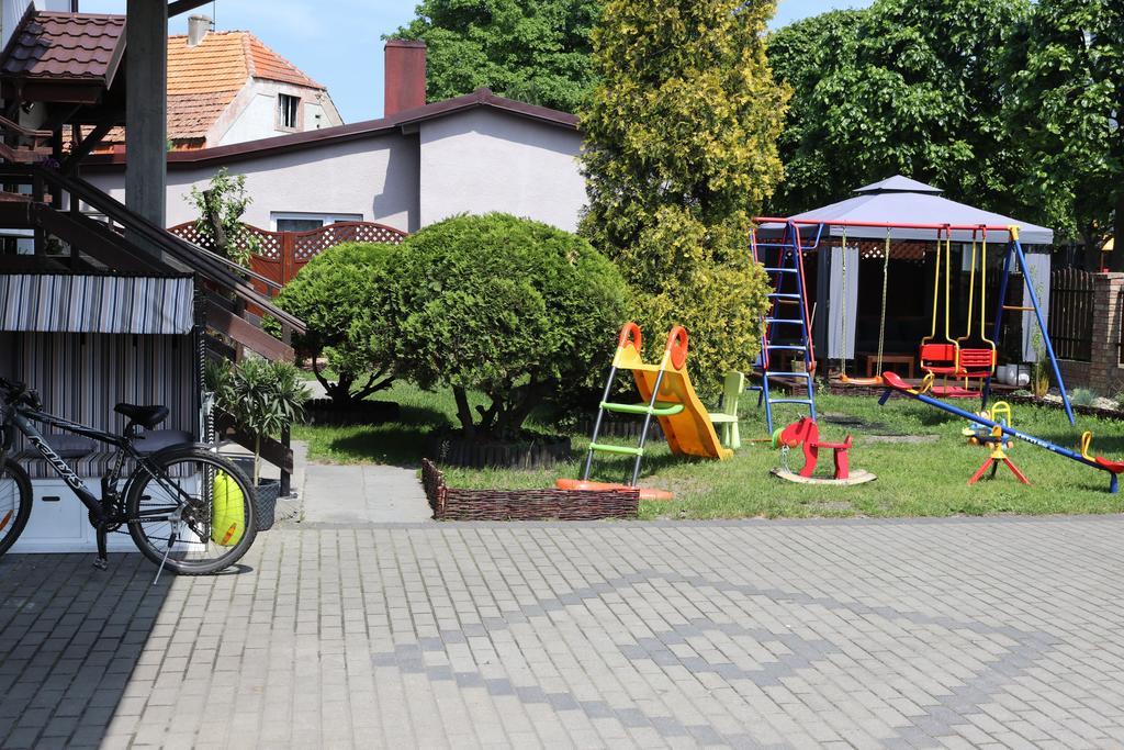 Dom Wczasowy Dorja Jastarnia Kültér fotó
